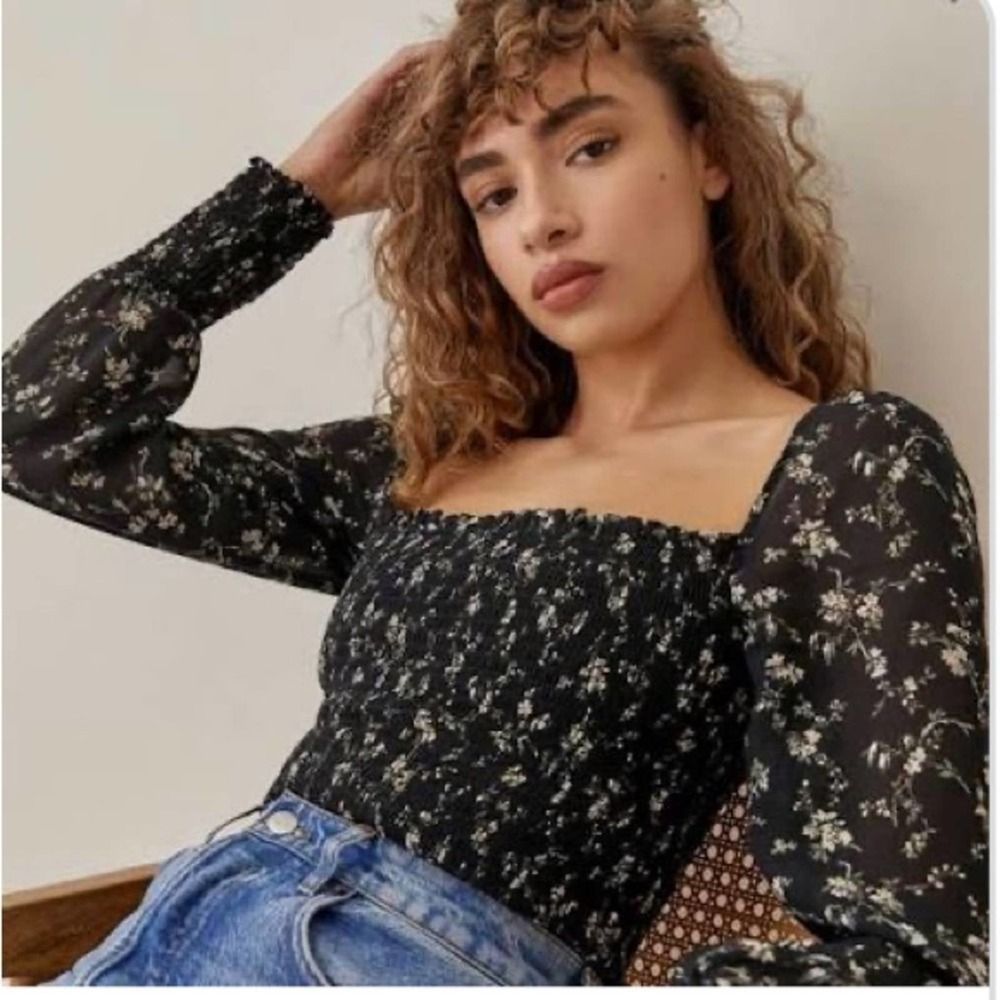 REFORMATION PINTO SMOCKED BLACK FLORAL TOP  SIZE XL